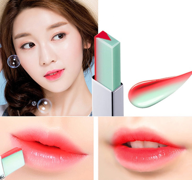 Dual-Color Gradient Lipstick for Ombre Effect