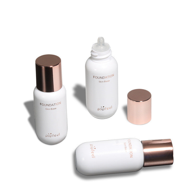 Foundation that Adapts to Your Skin Tone for a Flawless Finish