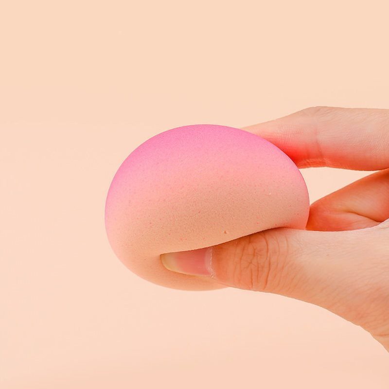 Super Soft Makeup Sponge Egg – Achieve a Smooth, Airbrushed Finish with Perfect Coverage