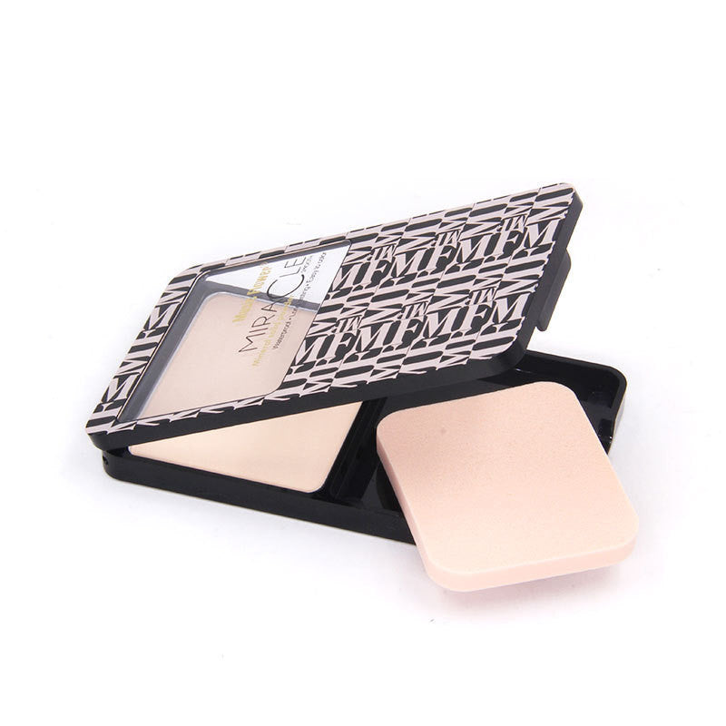 Pressed Powder for Smooth, Matte Finish and All-Day Wear