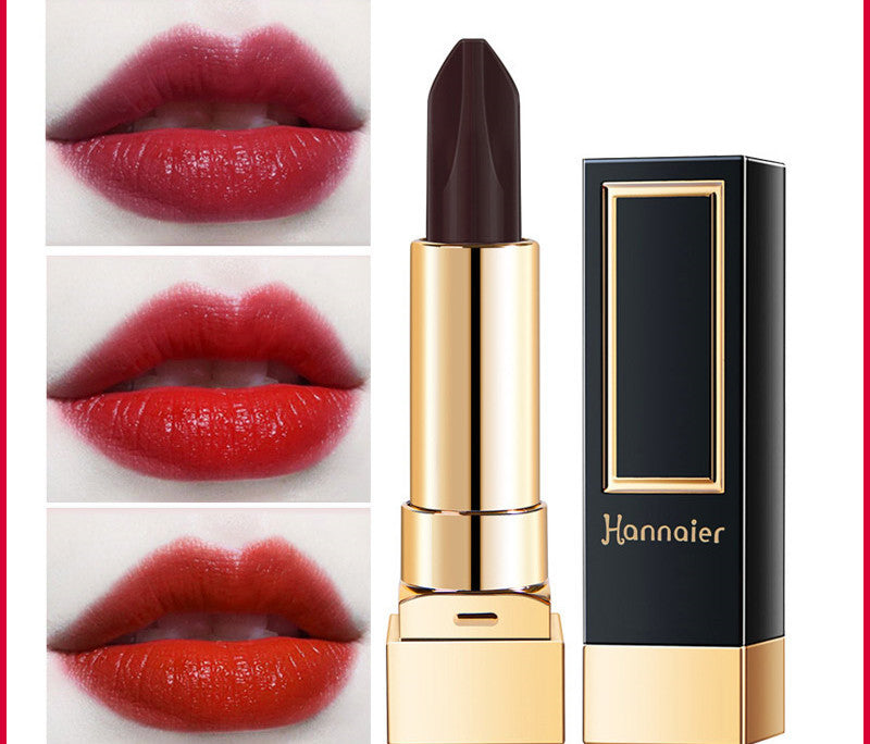 Long-lasting, waterproof, healthy-color lipstick with a nourishing formula.